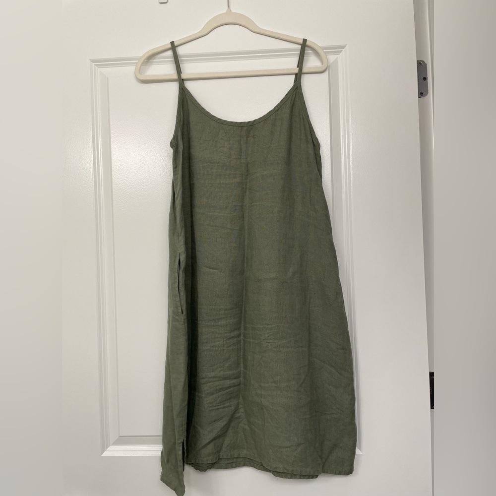 NotPERFECTLINEN Langley Sundress in Forest Green, Small